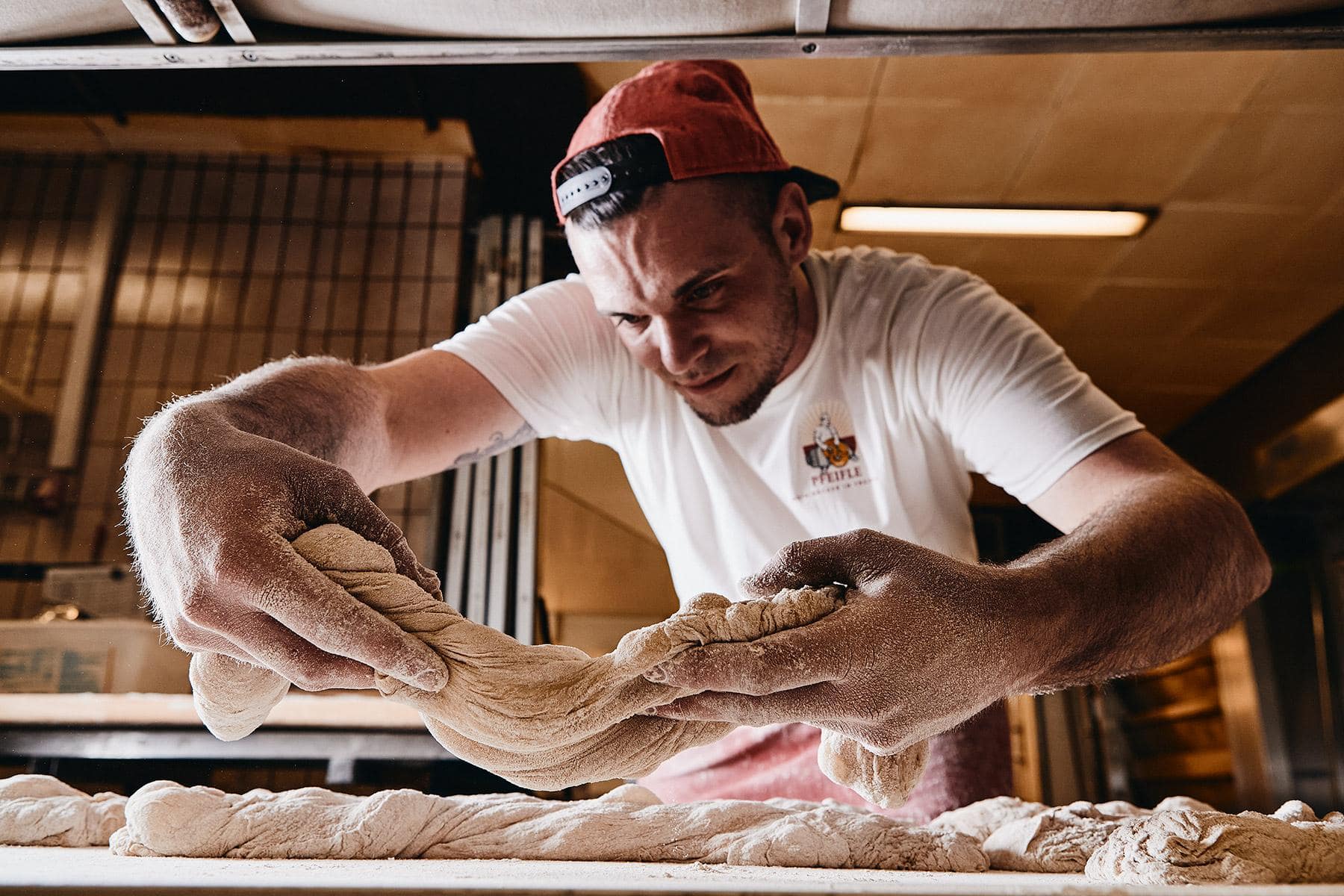 Brotherstellung, Brot, Handwerk, Backwerk, Bäckerei, Pfeifle, Andreas Gerhardt, Nacht