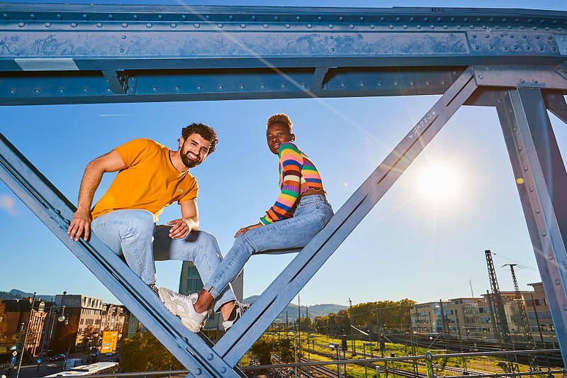 Lifestyle, Peoplefotografie, Kaplan Language School, Freiburg, Andreas Gerhardt, Fotograf, Malt, Diversität, International, Students