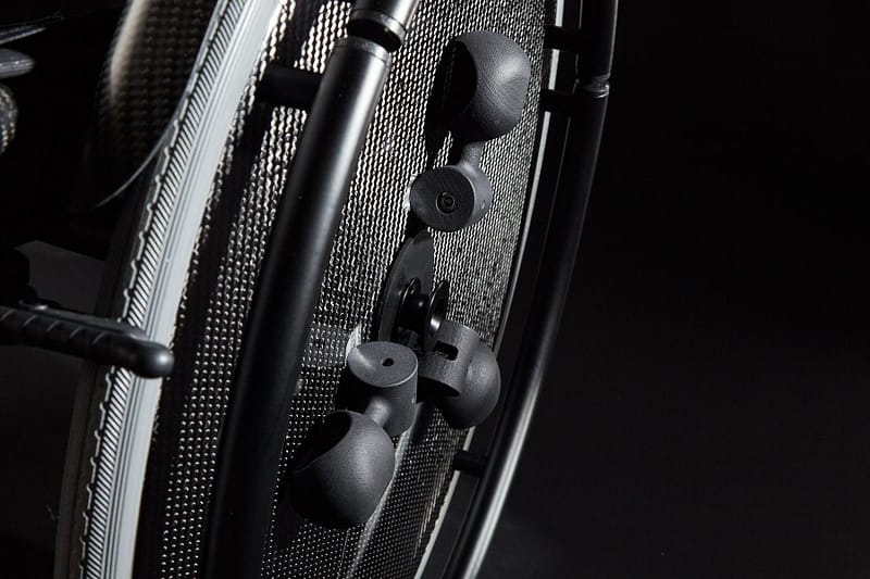 Trivida Produktaufnahmen Rollstuhl Rad Andreas Gerhardt Fotograf Freiburg Studioaufnahmen Carbon Lifestyle