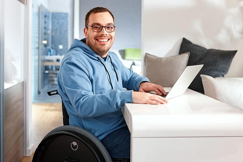 Trivida Barrierefreiheit Rollstuhl Rad Fotgraf Freiburg Testimonial Allkauf Lifestyle Andreas Gerhardt Poeoplefotografie