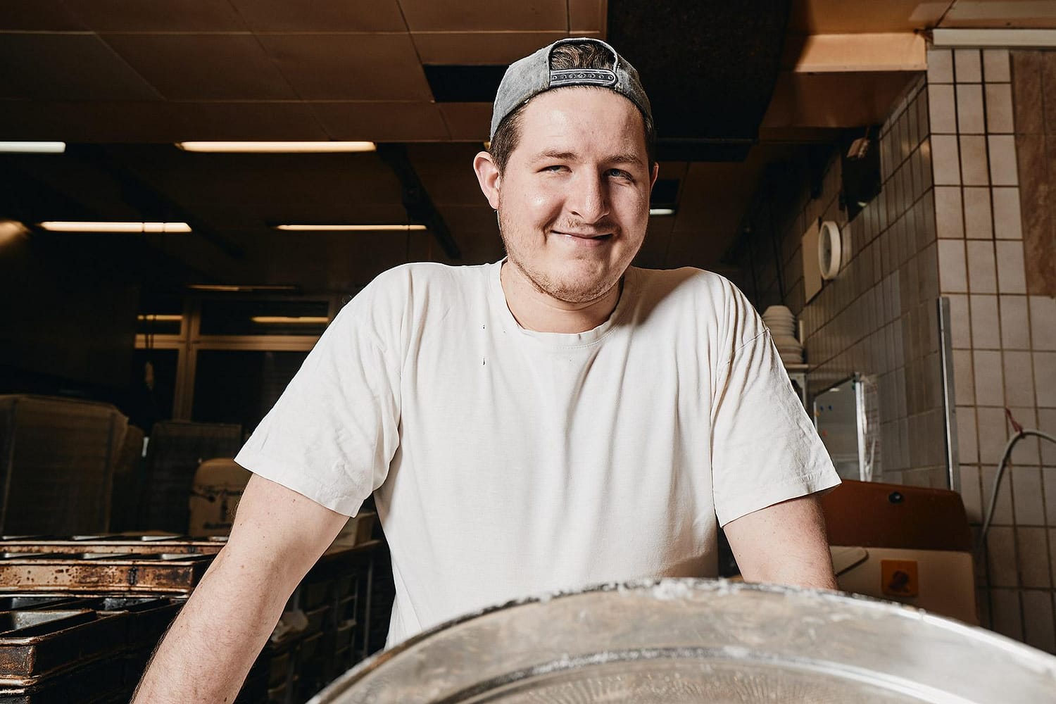 Brotherstellung, Brot, Handwerk, Backwerk, Bäckerei, Pfeifle, Andreas Gerhardt, Nacht