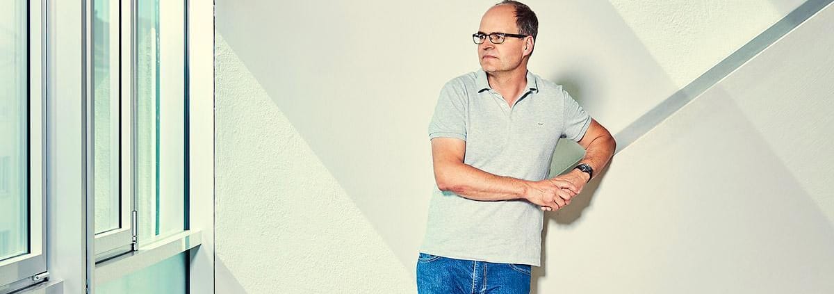 Andreas Gerhardt Fotograf Freiburg Business Portrait Personality Portfolio Verlag Editorial Stiftung Abendrot Basel Dominique Becht